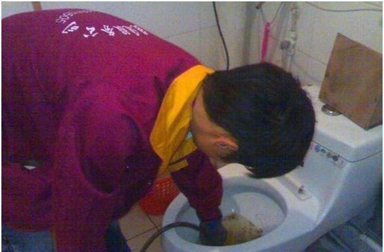 衛(wèi)生間下水道堵住了怎么辦？這幾種疏通方法一定要知道